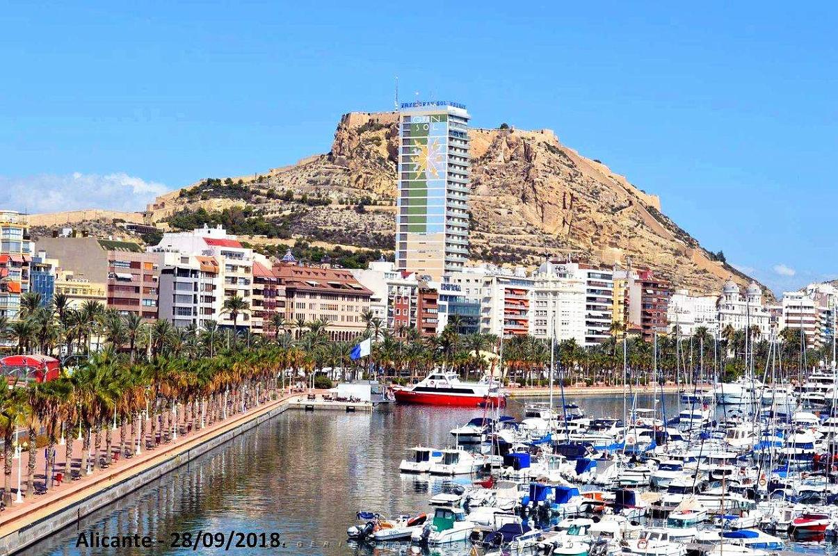 17 ALICANTE REAL CLUB DES REGATAS(9).JPG